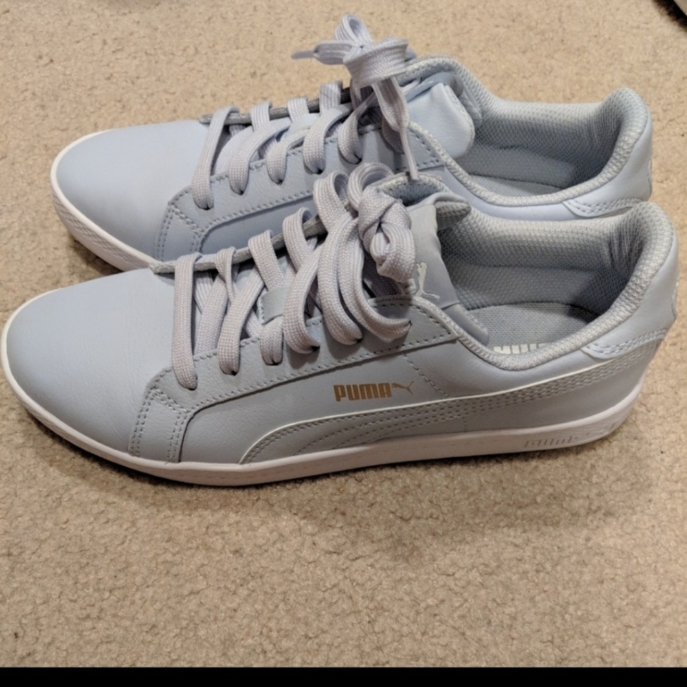 Women's Puma Powder Blue Sneakers size 8
